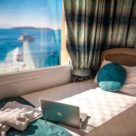 Foca Kumsal Hotel エクステリア 写真