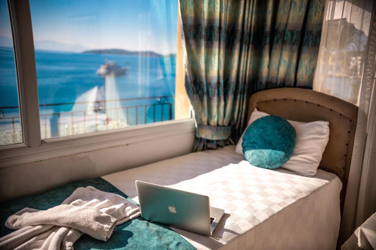Foca Kumsal Hotel エクステリア 写真