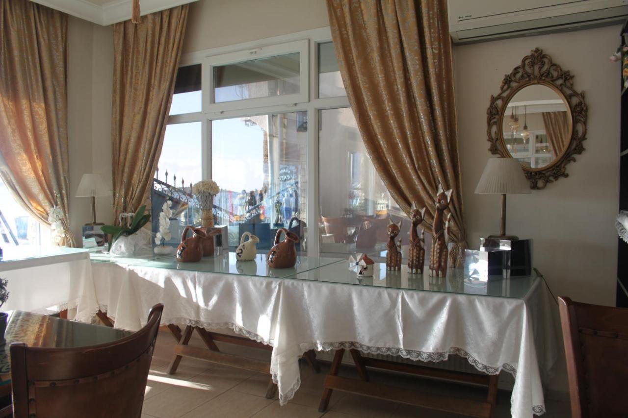 Foca Kumsal Hotel エクステリア 写真